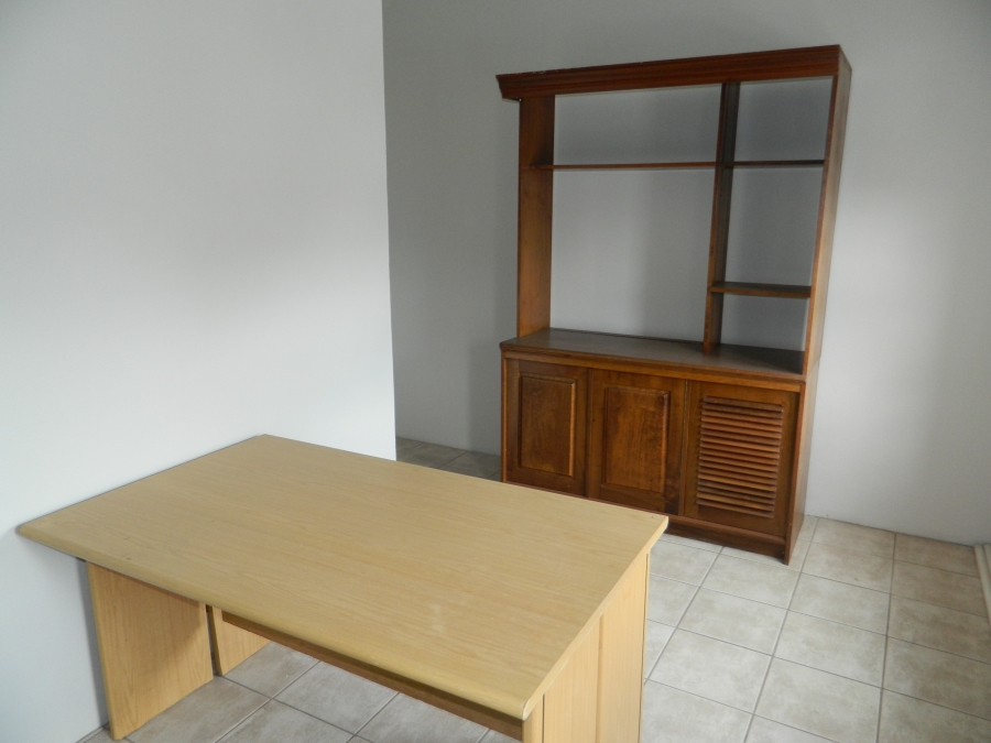 To Let commercial Property for Rent in Paarl Central Western Cape
